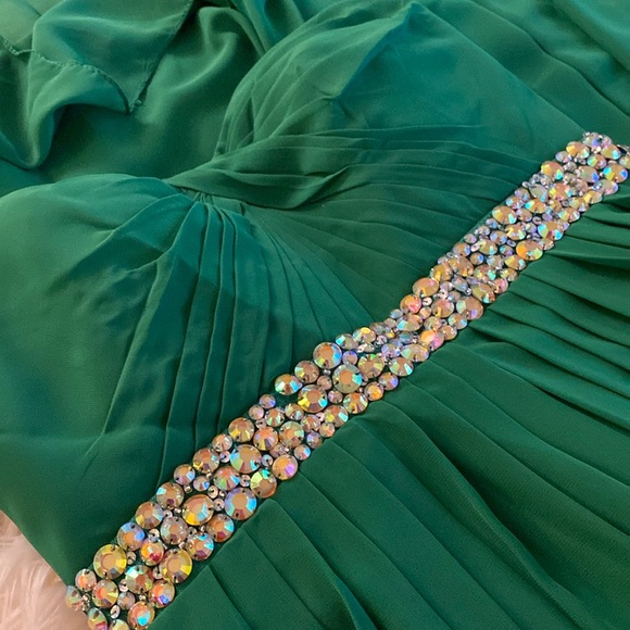 NEW MAY QUEEN qouture jeweled formal dress - Picture 12 of 16